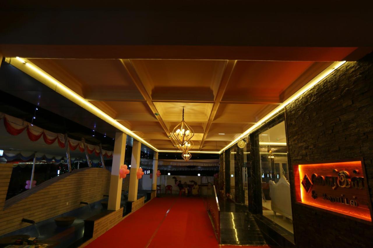 Mehar Inn Hotel Kāraikkudi Exterior foto